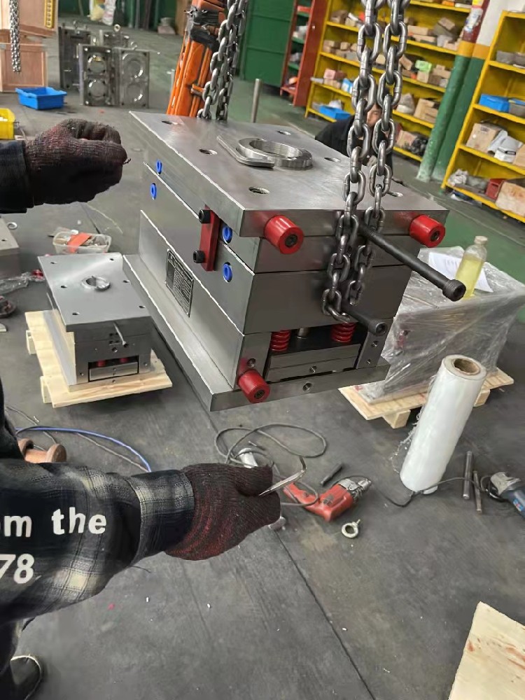 注塑加工的料花是如何解决的？